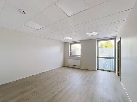 dijon - local profession médicale ou para-médicale de 60 m2
