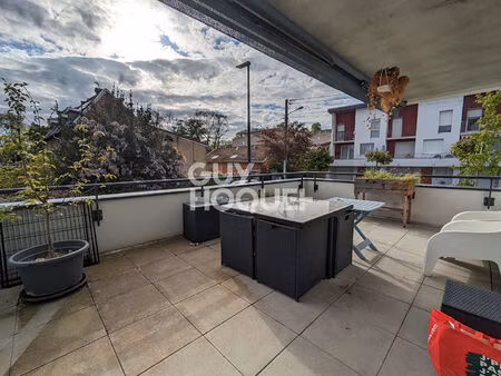 appartement 3 chambres  balcon 25 m²  garage et parking