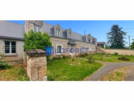 maison restigne 8 pièce(s) 179 m2