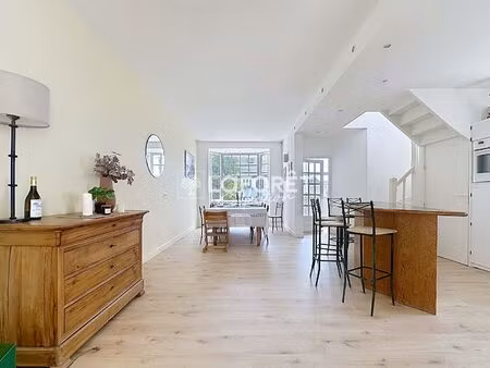 maison stella 9 pièce(s) 175 m2
