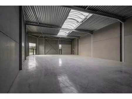 nouvelle unité pme visible de 334 m² à vendre