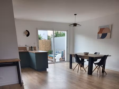 maison récente 5 pièces à vendre aux ponts de cé  quartier prisé