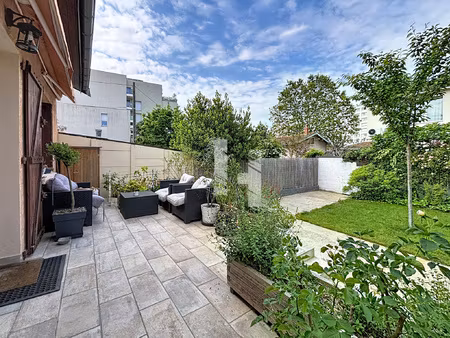 maison 4 pieces 100m2 terrain 221 m2 - 69100 villeurbanne