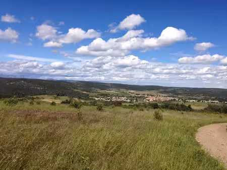 vente terrain 704 m² à cruzy (34310)  86 000 €