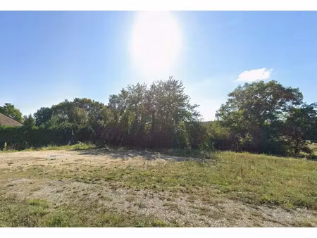 vente terrain 1071 m² à normanville (27930)  89 000 €