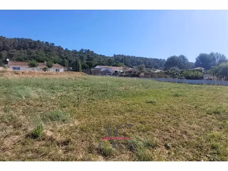 vente terrain à batir 1216 m² à camps-la-source (83170)  120 000 €