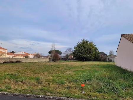 vente terrain 640 m² à chateau-d'olonne (85180)  200 000 €