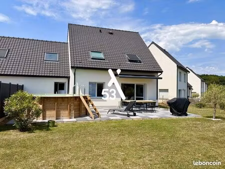 maison 4 pièces 95 m²