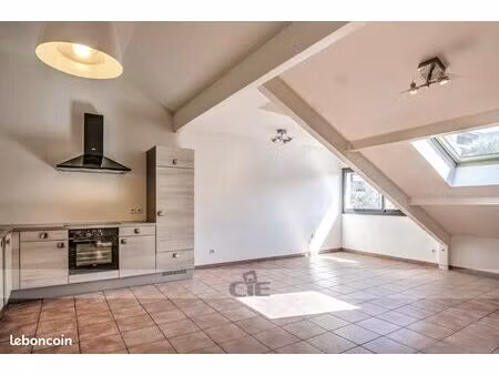 appartement 3 pièces 67 m²