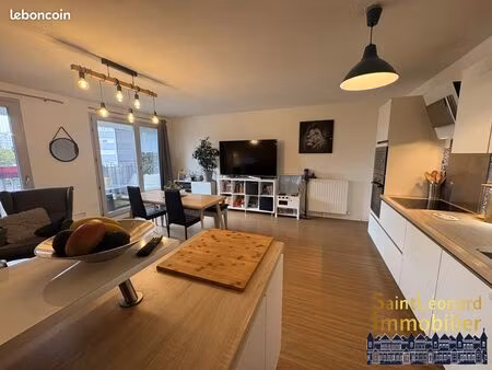 appartement 4 pièces 90 m²