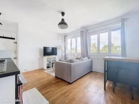 appartement 4 pièces 57 m²