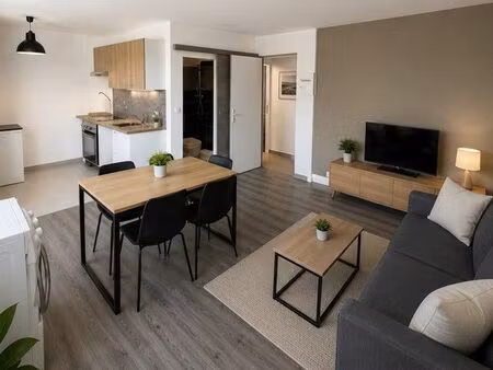 appartement meublé t2 45m2 hyper centre lisieux