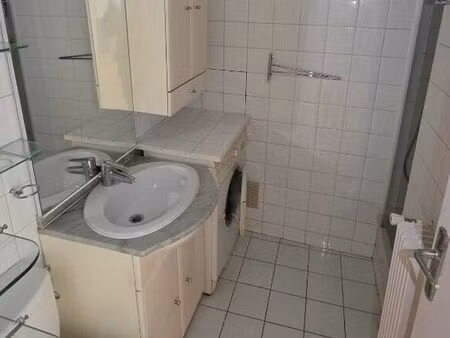 studio 17 m² avec balcon et parking – neuilly-sur-seine