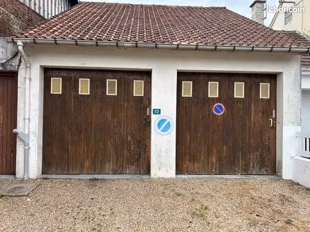 garage à louer