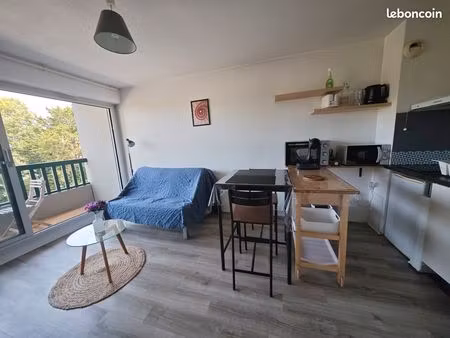 location etudiant(e)