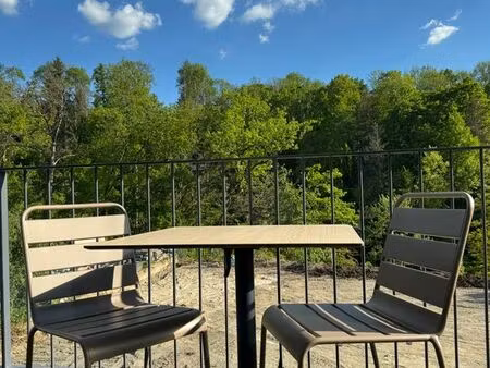 t2 meublé de 50 m² – disponible à partir du 1er septembre