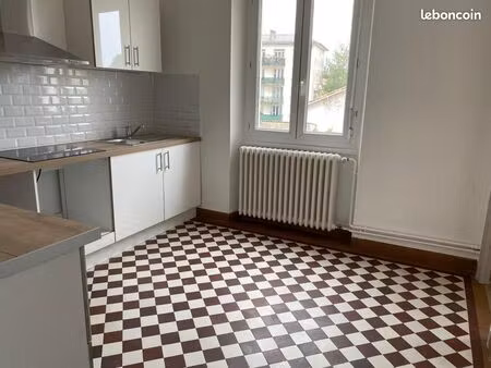 appartement 4 pièces 82 m²