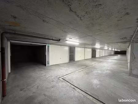 box dans résidence sécurisée
