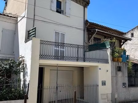 maison de ville meublée 2 chambres + garage fermé – agen centre