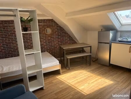 beau studio hypercentre avec clim réversible