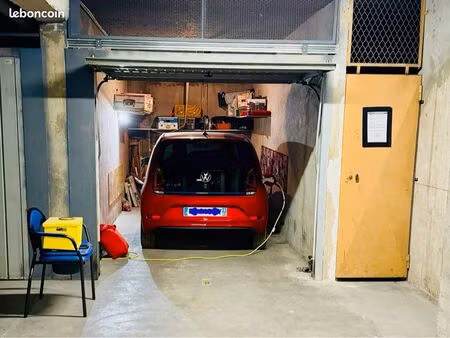 garage sous sol  le mourillon port marchand
