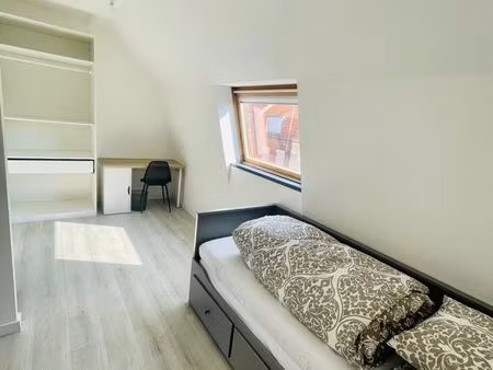 magnifique studette 14 m2 sdb privé