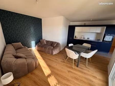 appartement t4 meublé tramway comédie