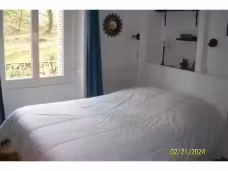location meublée appartement 2 pièces 30 m² à aix-les-bains (73100)  550 €