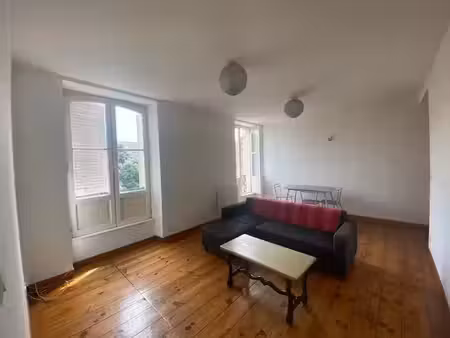 location meublée appartement 2 pièces 50 m² à dax (40100)  540 €