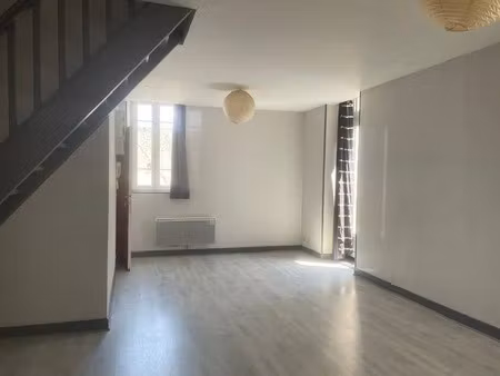 location duplex 2 pièces 50.95 m² à tonnay-charente (17430)  550 €
