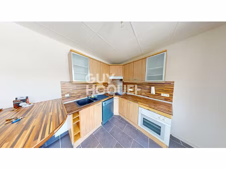 appartement à louer de 4 pièces de 65 06 m²