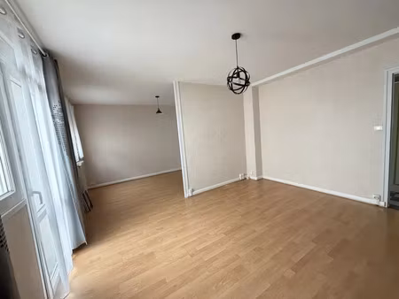 vente appartement 3 pièces 69 m² chalon-sur-saône (71100)