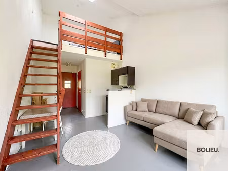 rare à la vente : studio duplex avec parking à jacob-belleco