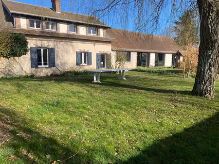 magnifique longère avec beaucoup de cachet!