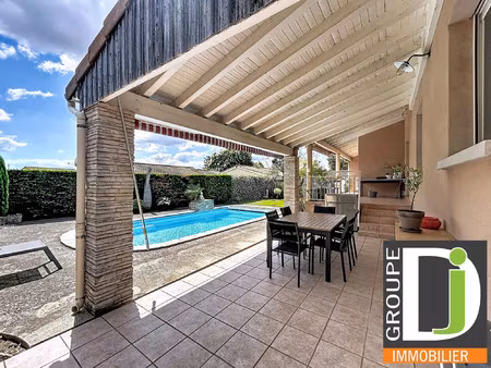 maison plain-pied à vendre à montmeyran  avec piscine et grand
