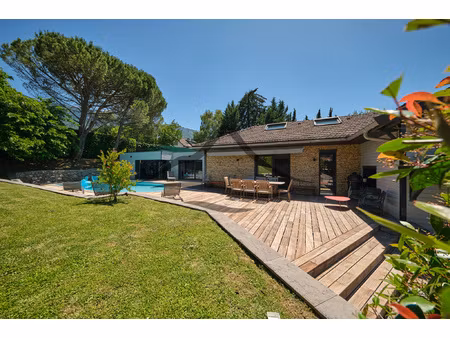 rare à la vente - propriété de prestige - aix-les-bains