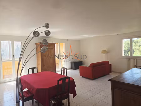 location t3/4 aix en provence
