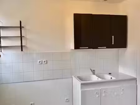location appartement 3 pièces 60 m² à taluyers (69440)  795 €