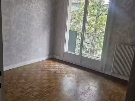 location appartement 2 pièces 50 m² à venissieux (69200)  743 €