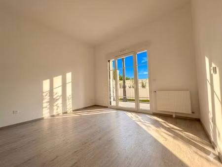 résidence neuve centre ville - bel appartement 2 pièces avec jardin à louer !
