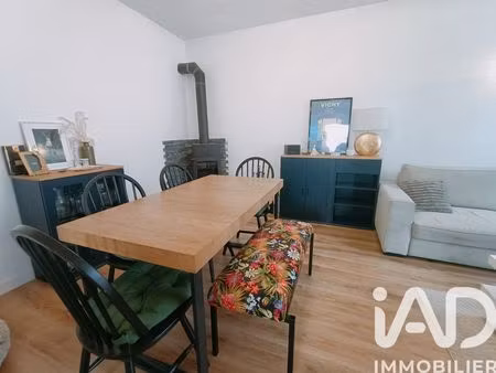 maison à abrest (03200)