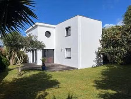vente maison à larmor-plage (56260) : à vendre / 140m² larmor-plage