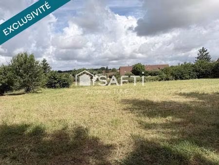 terrain constructible de 801 m² avec vue dégagée à bersaillin