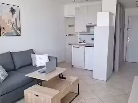 location meublée appartement 1 pièce 23 m² à cagnes-sur-mer (06800)  690 €