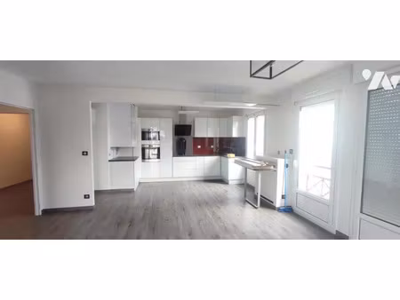 location appartement 79.41 m² à chalons-en-champagne (51000)  750 €