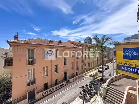 location meublée appartement 1 pièce 21.58 m² à beausoleil (06240)  1 100 €