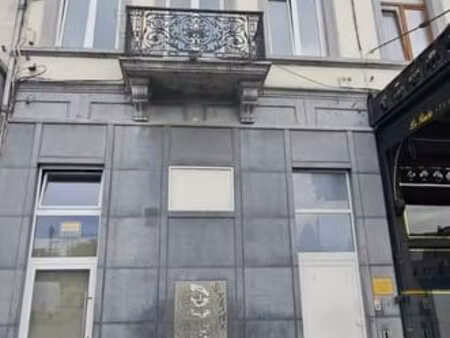 appartement 1ch 50m² saint-gilles  cuisine moderne