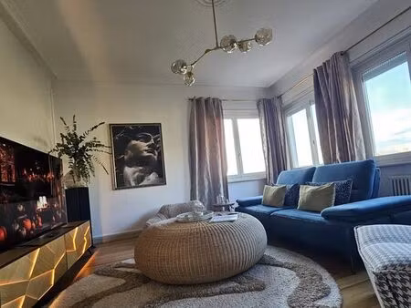 exclusivité – appartement de caractère 127 5 m² avec terrasse  balcon avec vue sacré-cœur 