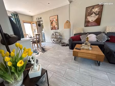 maison 5 pièces 79 m²