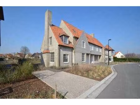 maison très pratique dans un environnement rural dans le lot